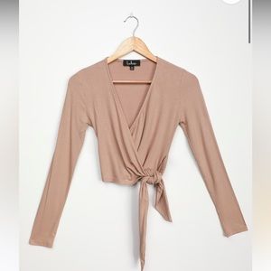 Lulus cropped ribbed wrap top with side tie